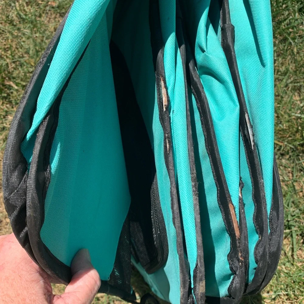 Used Aliparr animal safe zone with zipper top. It had some wear needs cleaned.